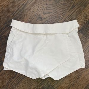 Aritzia(Talula) Envelope skort